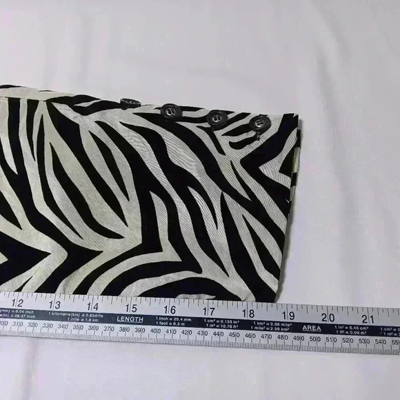 UBU  Flocked, Zebra Print, lined Button Down Jacket. Ladies size M - Picture 8 of 10